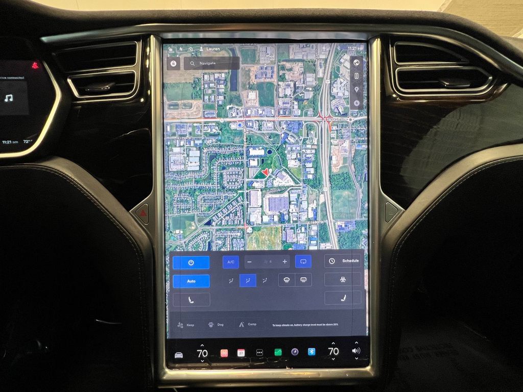 Used 2016 Tesla Model S 70D AWD/4WD image 25