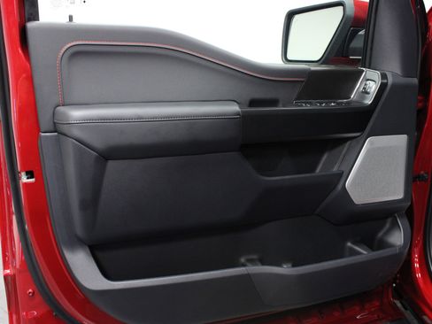Used 2025 Ford F150 Raptor AWD/4WD image 11