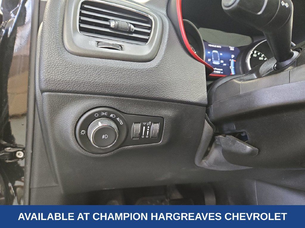 Used 2018 Jeep Compass Trailhawk AWD/4WD image 24