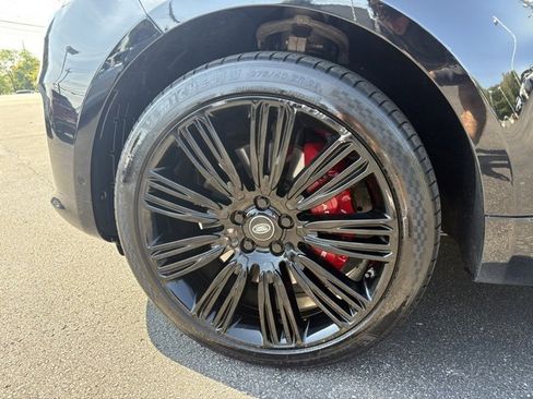 Used 2020 Land Rover Range Rover Sport HSE Dynamic image 17