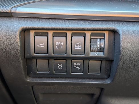 Used 2023 Subaru Forester Premium image 26