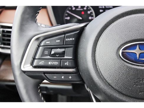 Used 2025 Subaru Outback Touring image 15