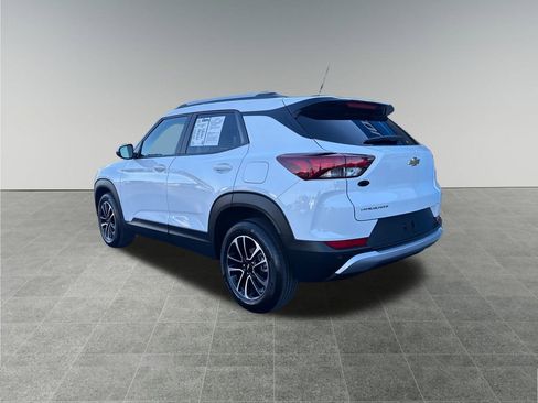 Used 2026 Chevrolet TrailBlazer LT w/ LT Cold Weather Package image 3