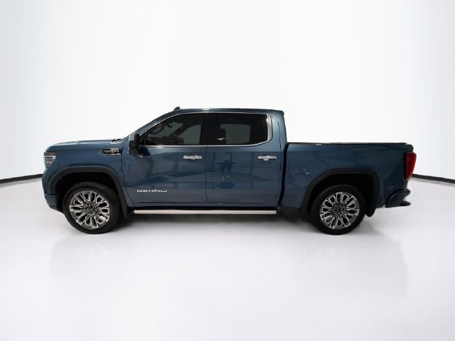 Used 2025 GMC Sierra 1500 Denali Ultimate AWD/4WD image 4