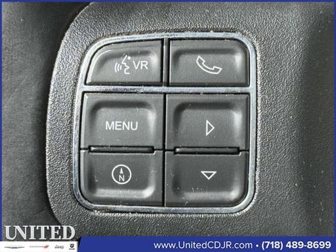 Used 2018 Jeep Wrangler Unlimited Sport S image 23