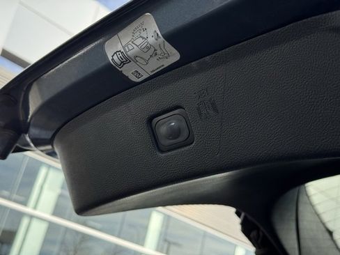 Certified 2018 Ford Edge Titanium w/ Equipment Group 302A image 40