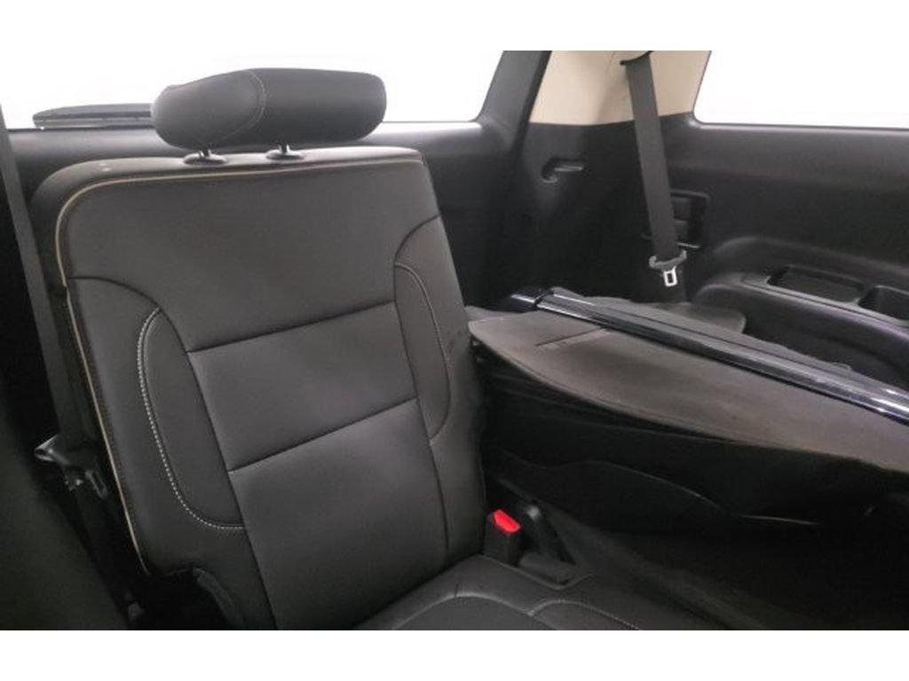 Used 2020 GMC Acadia Denali w/ LPO, 'HIT The Road' Package AWD/4WD image 10