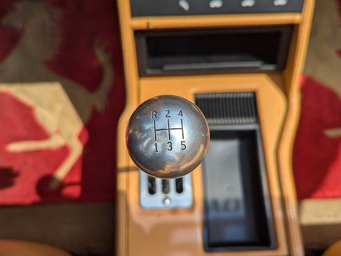 Used 1989 Ferrari Mondial Cabriolet image 22