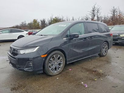 Used 2025 Honda Odyssey Touring