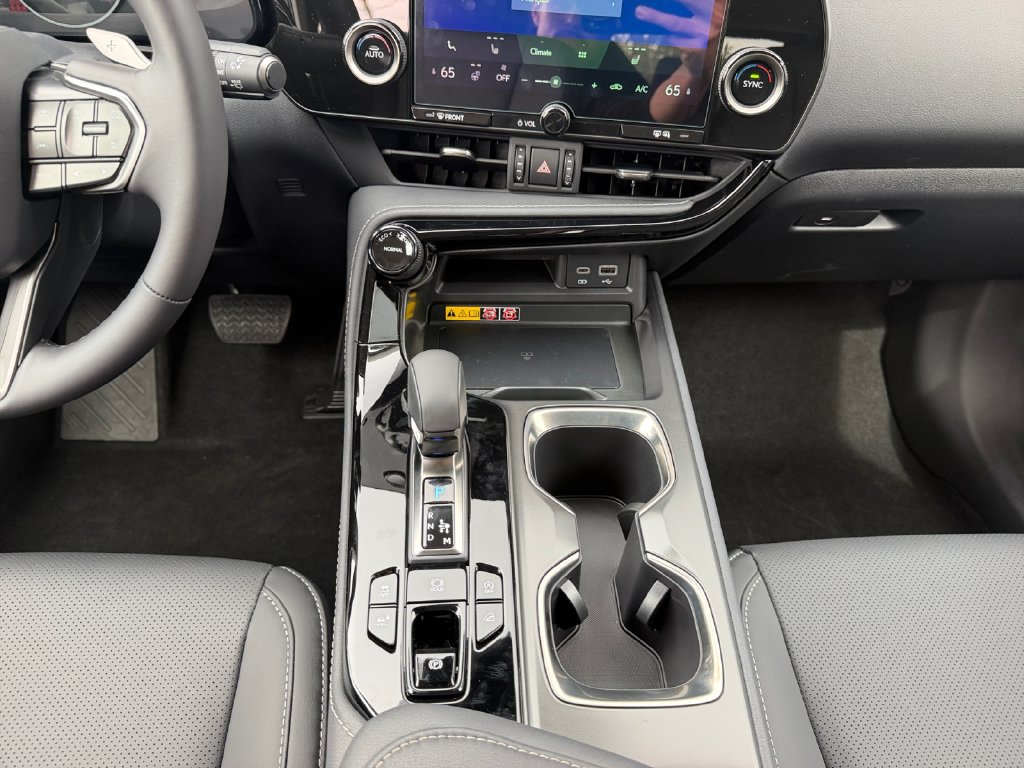 New 2026 Lexus NX 350 AWD w/ Cold Area Package image 11