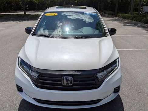 Certified 2023 Honda Odyssey Sport image 4
