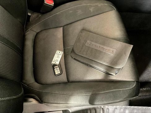 Used 2018 Honda Accord EX image 35