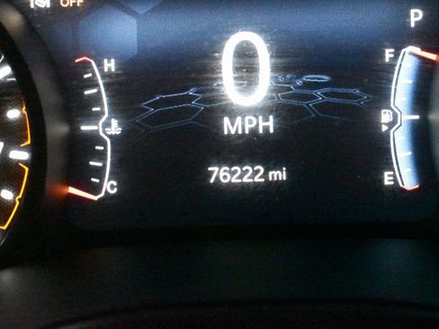 Used 2022 Jeep Compass Limited image 23