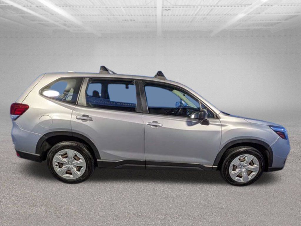 Used 2019 Subaru Forester w/ Popular Package #1 AWD/4WD image 4