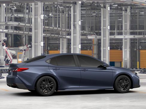 New 2026 Toyota Camry SE image 11