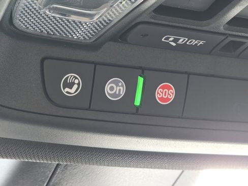 Used 2022 Chevrolet Traverse High Country image 16