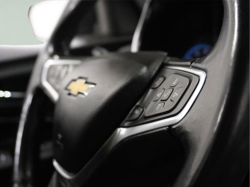 Used 2018 Chevrolet Equinox LT image 22