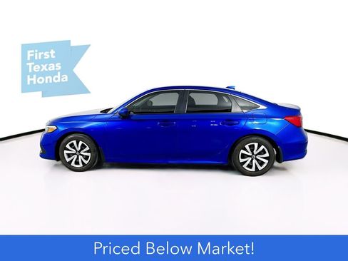 Used 2023 Honda Civic LX image 4