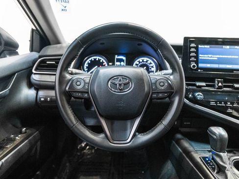 Used 2024 Toyota Camry SE w/ Convenience Package FWD image 16