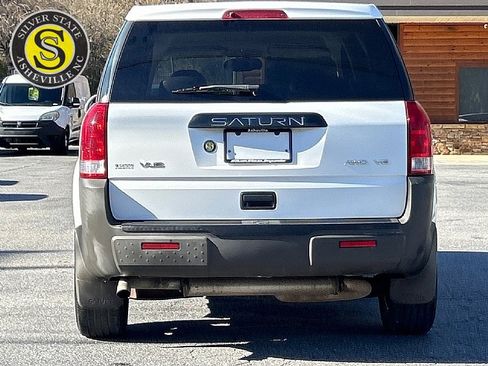 Used 2005 Saturn Vue AWD V6 image 5