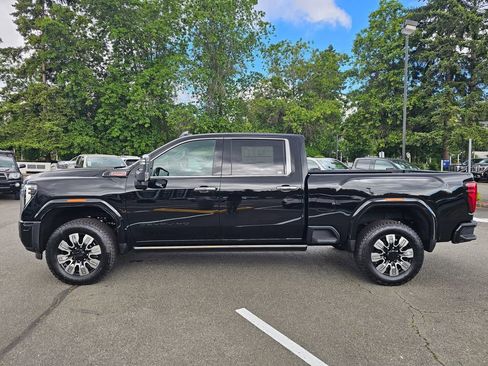 New 2026 GMC Sierra 3500 Denali w/ Denali Reserve Package AWD/4WD image 2