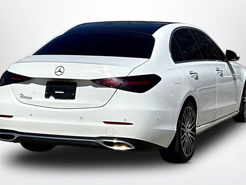 Used 2022 Mercedes-Benz C 300 4MATIC Sedan image 5