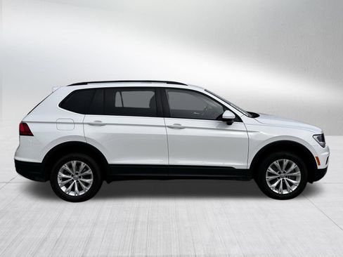 Used 2020 Volkswagen Tiguan S image 8