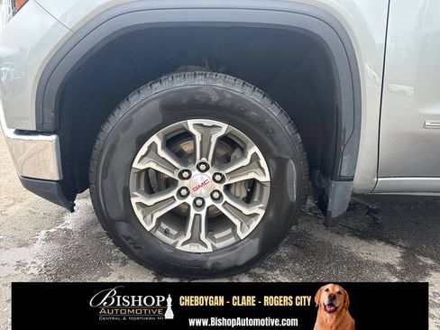 Used 2024 GMC Sierra 1500 SLT AWD/4WD image 16