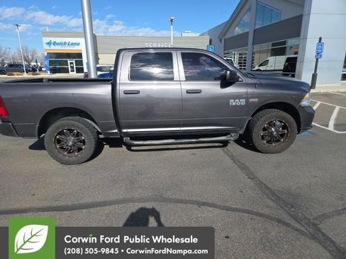 Used 2015 RAM 1500 Express image 8