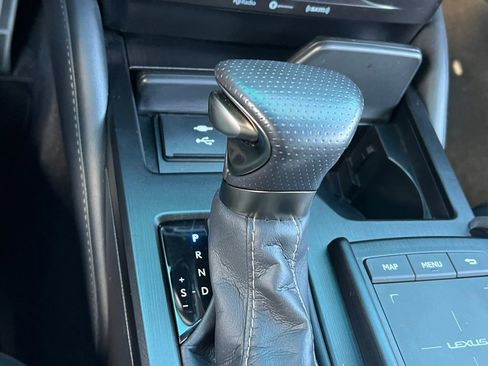 Used 2022 Lexus ES 300h F Sport w/ Accessory Package image 23