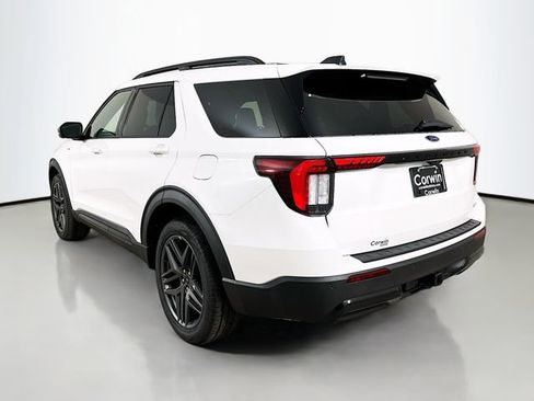 New 2026 Ford Explorer ST-Line w/ ST-Line Street Pack image 5