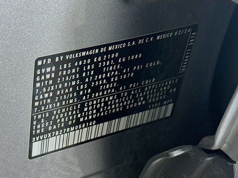 Used 2024 Volkswagen Taos SE image 12