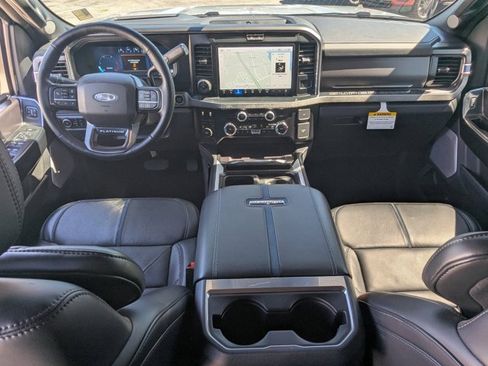 Used 2026 Ford F450 Platinum w/ FX4 Off-Road Package image 16