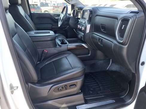 Used 2019 GMC Sierra 1500 SLT w/ SLT Premium Package image 13