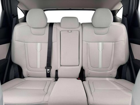 New 2026 Hyundai Tucson SEL FWD image 16