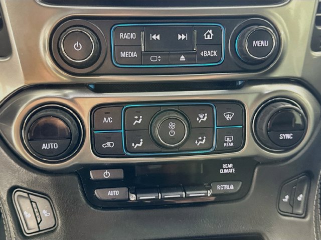 Used 2017 Chevrolet Tahoe LT w/ Luxury Package AWD/4WD image 18