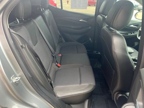 Used 2024 Buick Encore GX Preferred FWD image 7