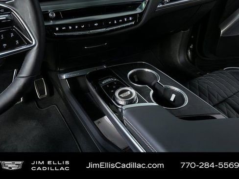 Certified 2026 Cadillac Lyriq V AWD/4WD image 28