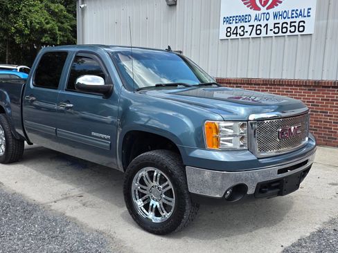 Used 2010 GMC Sierra 1500 SLE w/ Power Pack Plus AWD/4WD image 2