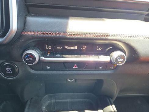 Used 2023 MAZDA CX-50 Meridian Edition w/ Apex Package AWD/4WD image 20
