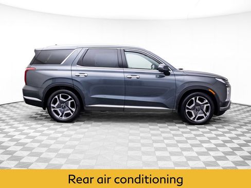 Used 2023 Hyundai Palisade Limited AWD/4WD image 7