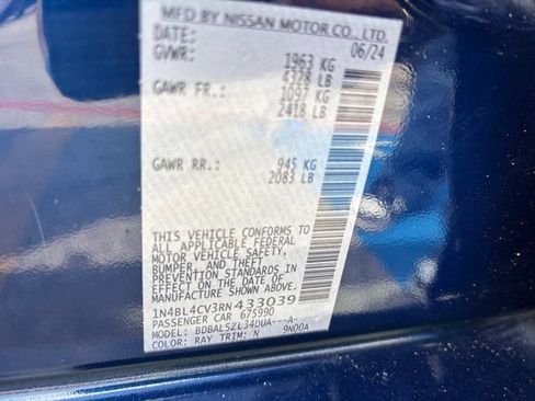 Used 2024 Nissan Altima 2.5 SR FWD image 55