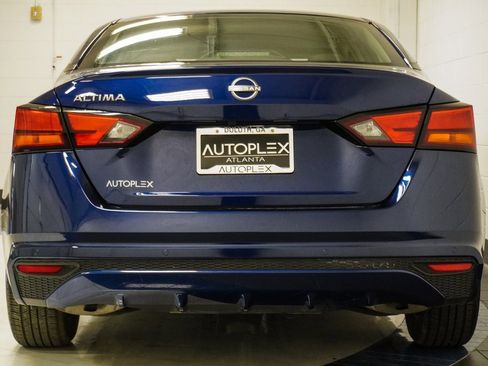 Used 2024 Nissan Altima 2.5 S image 37