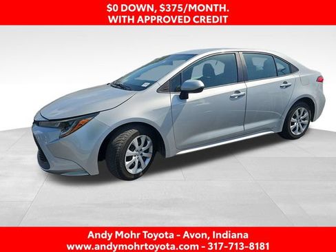 Used 2020 Toyota Corolla LE FWD image 4