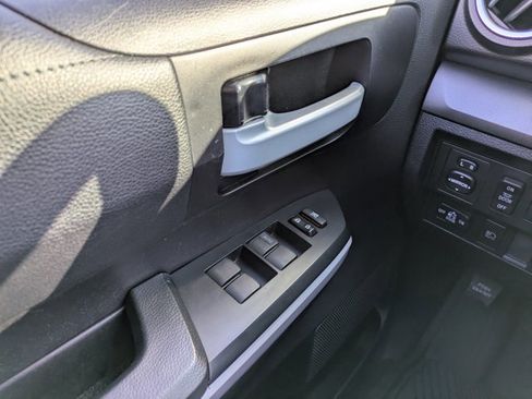 Used 2020 Toyota Tundra SR5 image 15