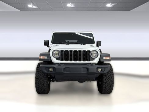 Used 2025 Jeep Wrangler Unlimited Sport AWD/4WD image 6