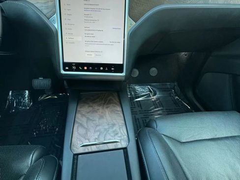 Used 2019 Tesla Model X Long Range AWD/4WD image 18