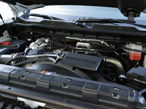 New 2026 Chevrolet Silverado 2500 High Country w/ High Country Premium Package AWD/4WD image 38