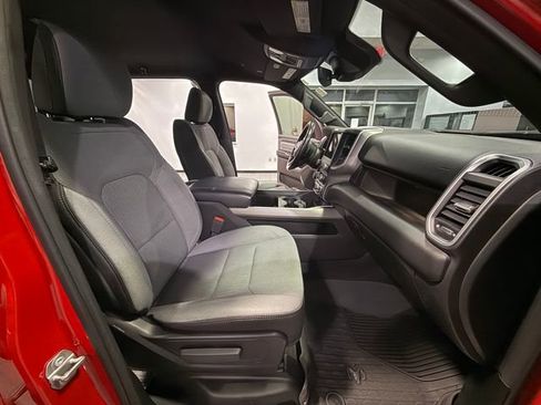 Used 2021 RAM 1500 Big Horn image 13