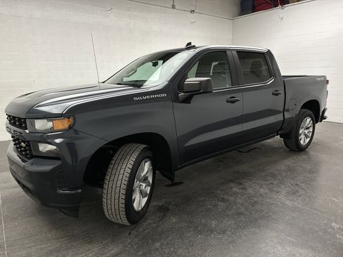 Used 2021 Chevrolet Silverado 1500 Custom image 4